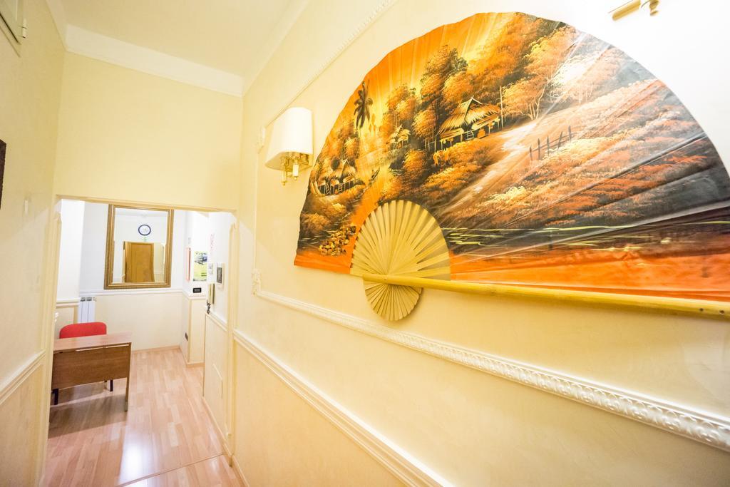 Funny Palace Hostel Roma Exterior foto